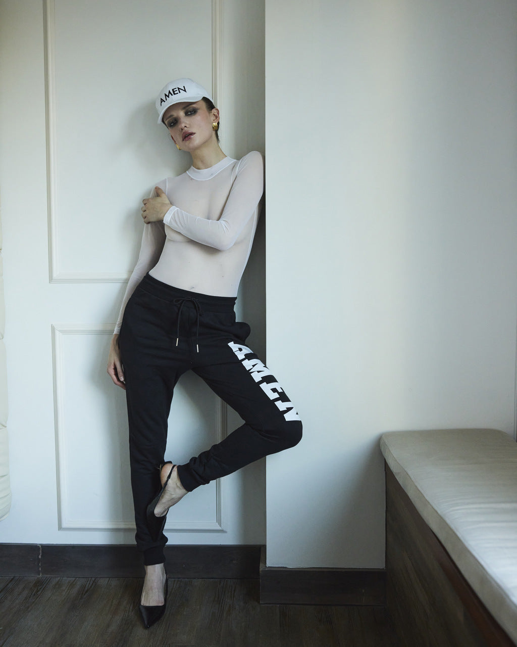 WHITE LETICIA BODY