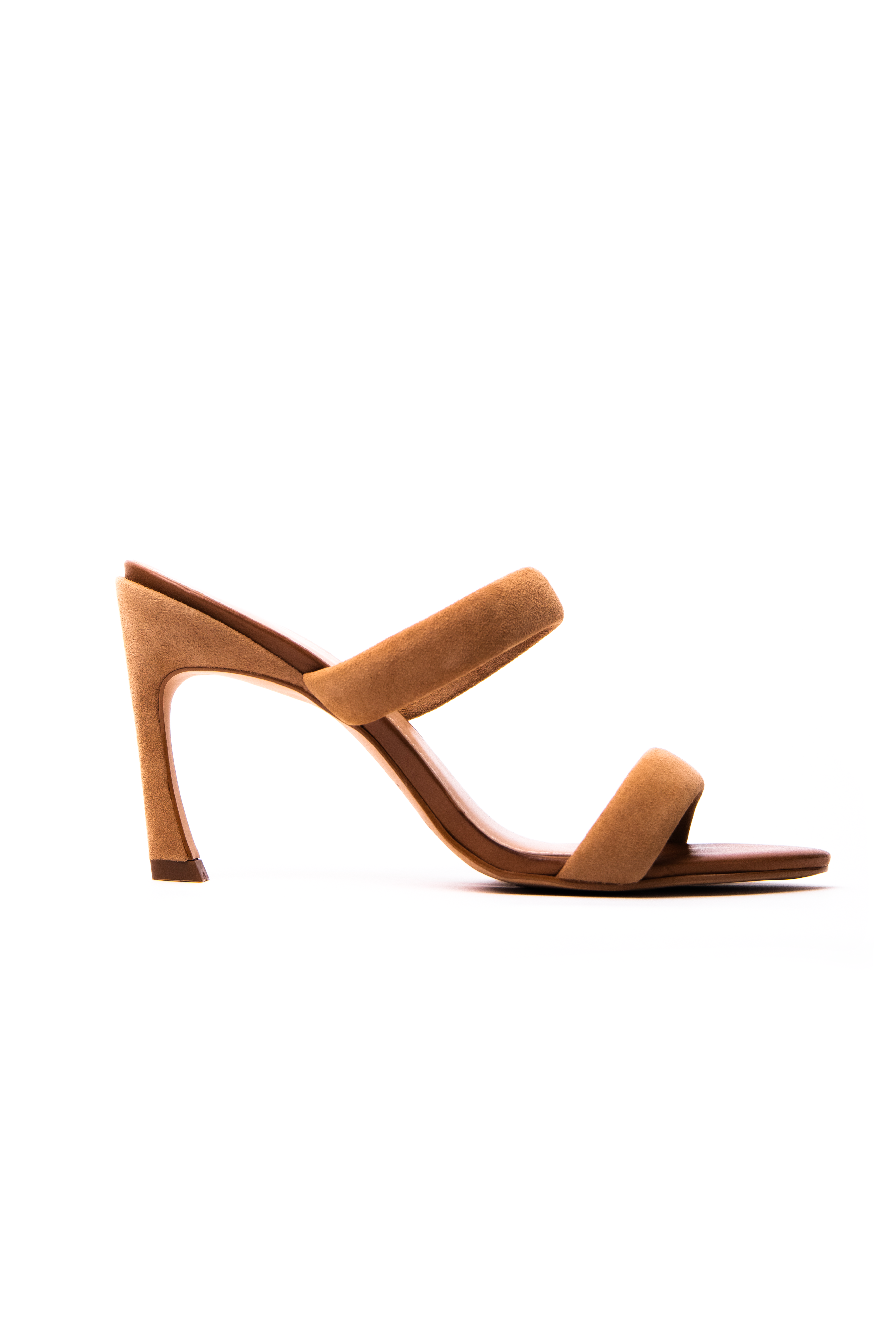 Zapato Valerie Cuero Gamuza Caramelo