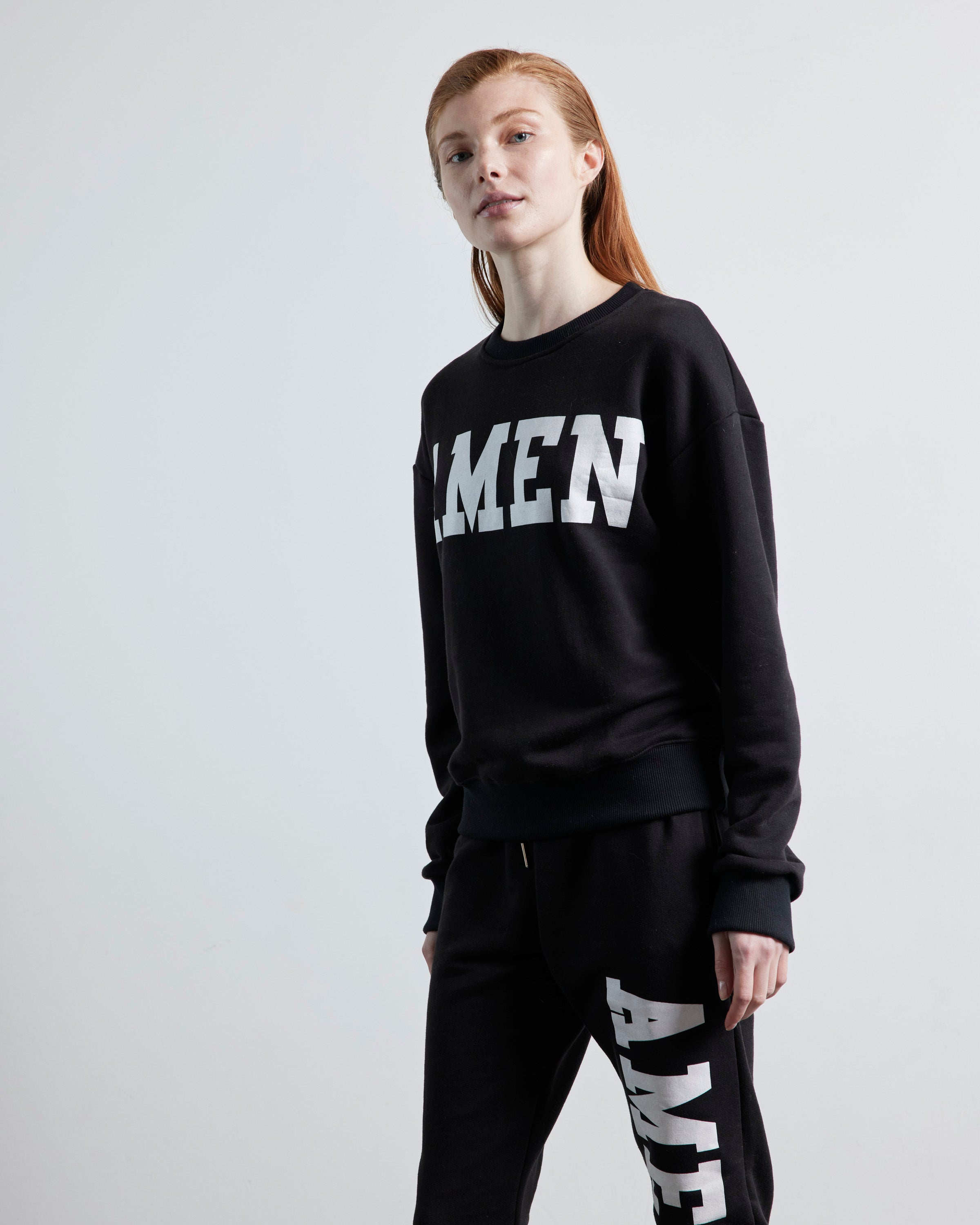 GALA JOGGER & SWEATSHIRT