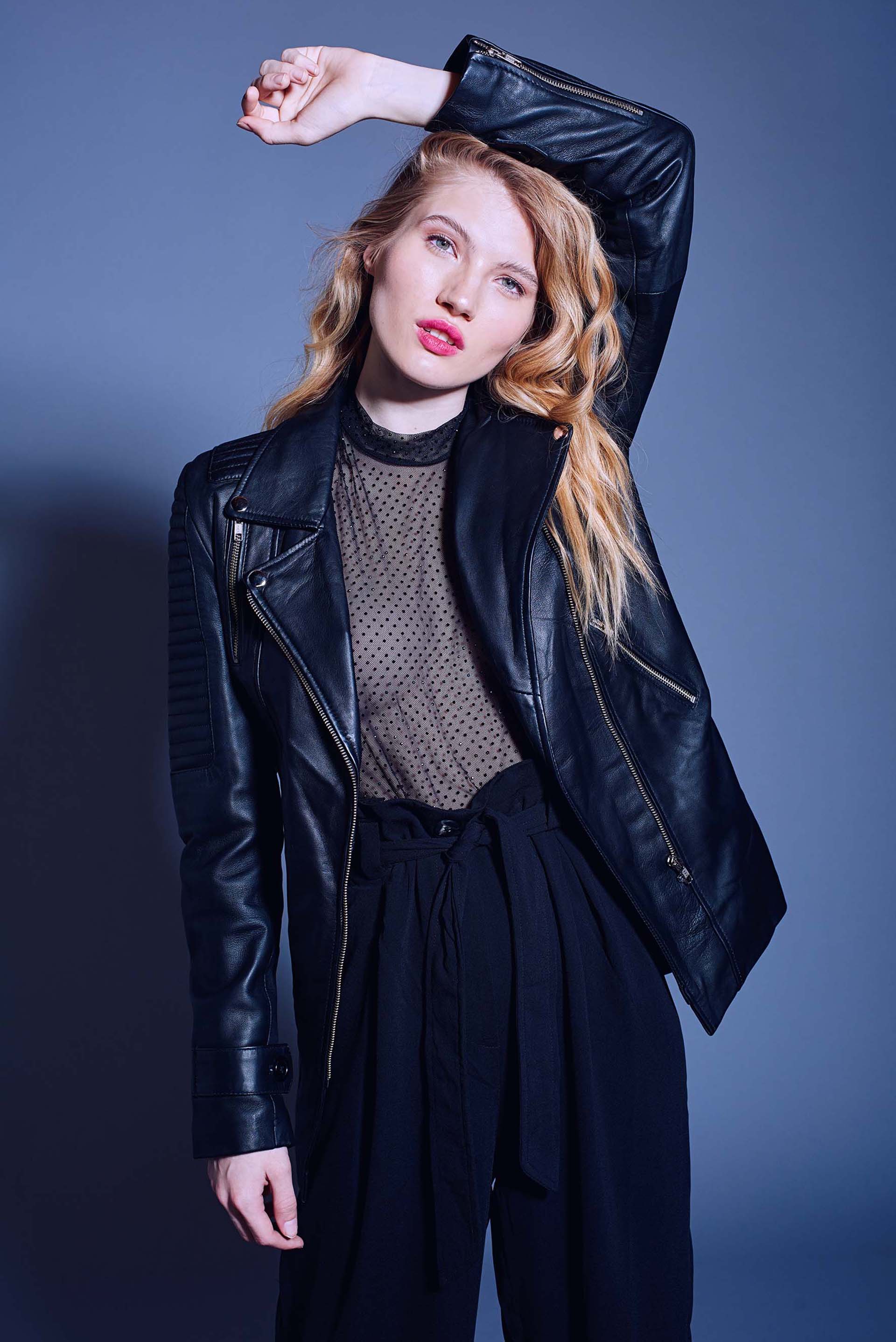 BLACK SAKURA JACKET