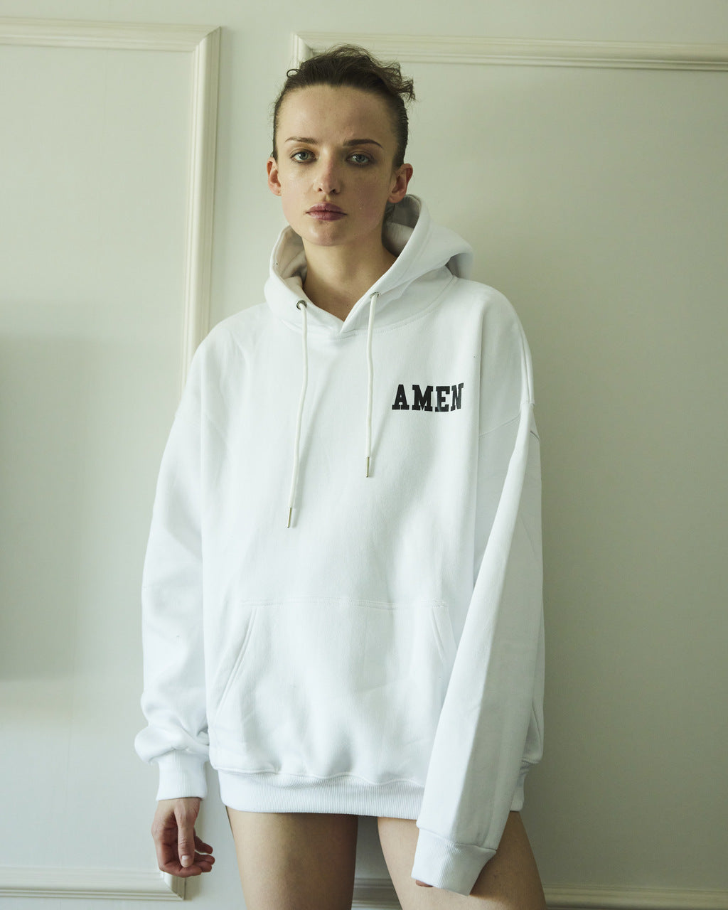 ALEXA WHITE HOODIE