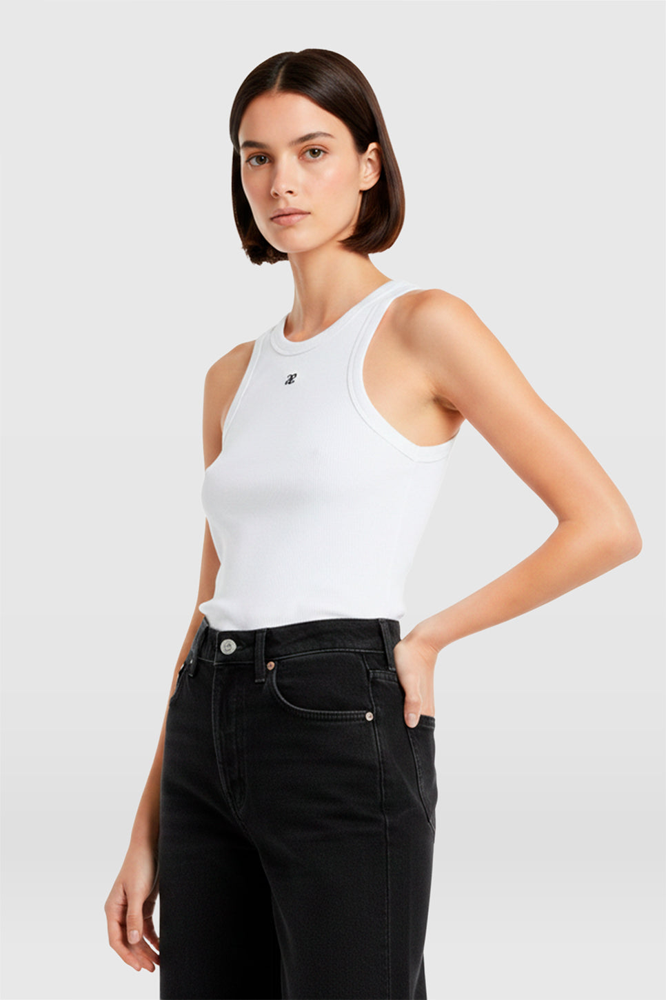 WHITE SARA T-SHIRT