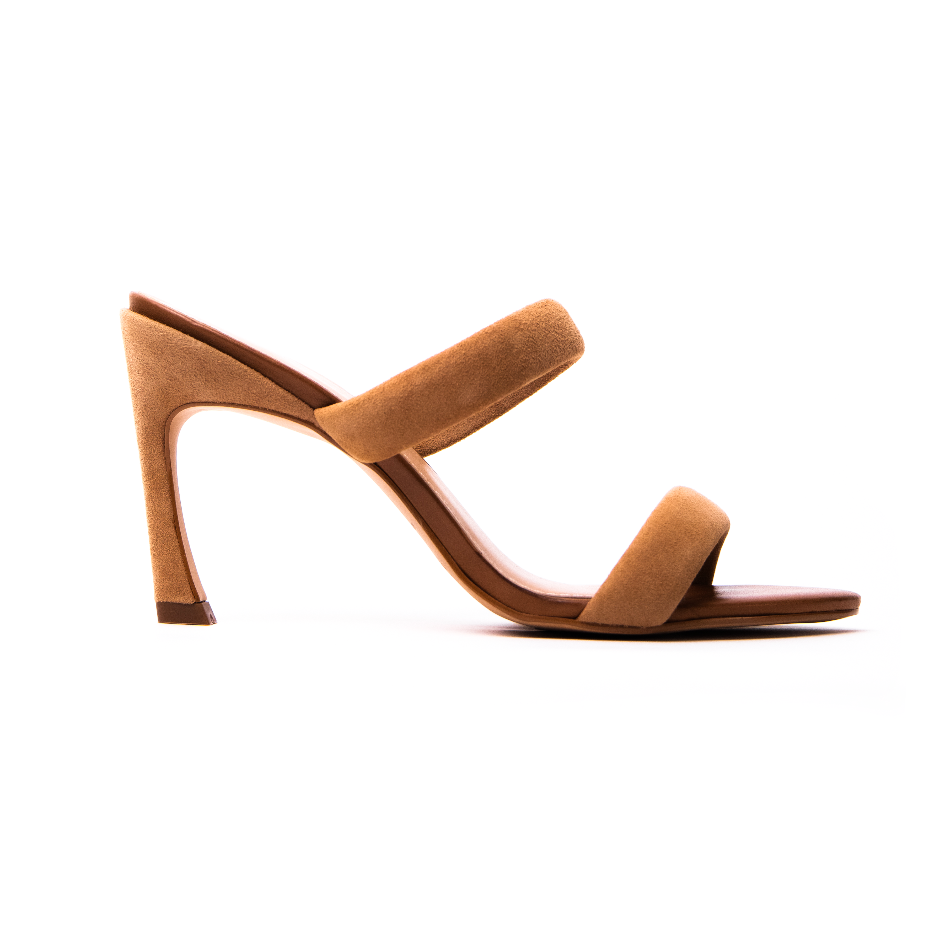 Zapato Valerie Cuero Gamuza Caramelo