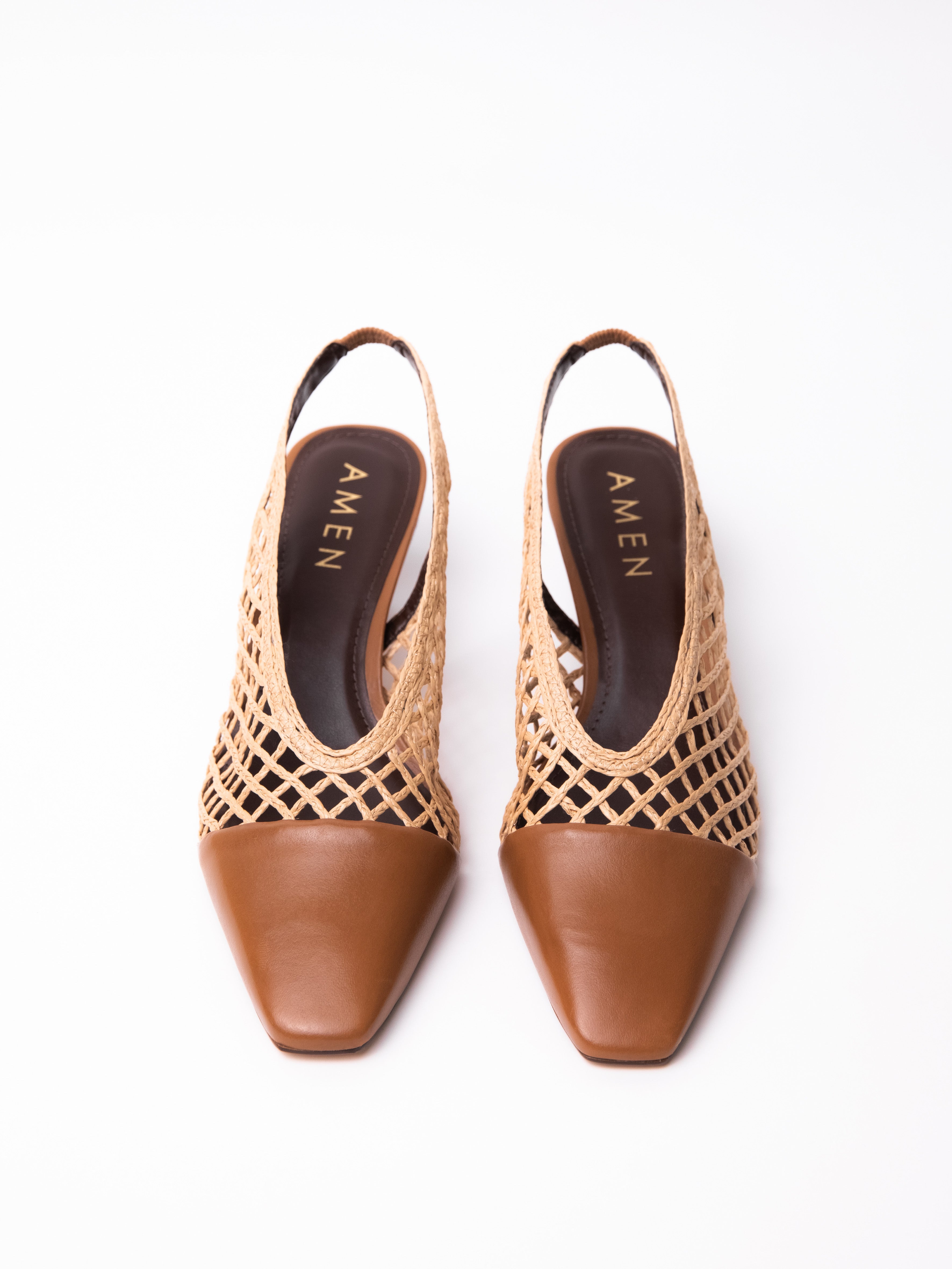 Zapato Agathe Cuero Trenzado Caramelo