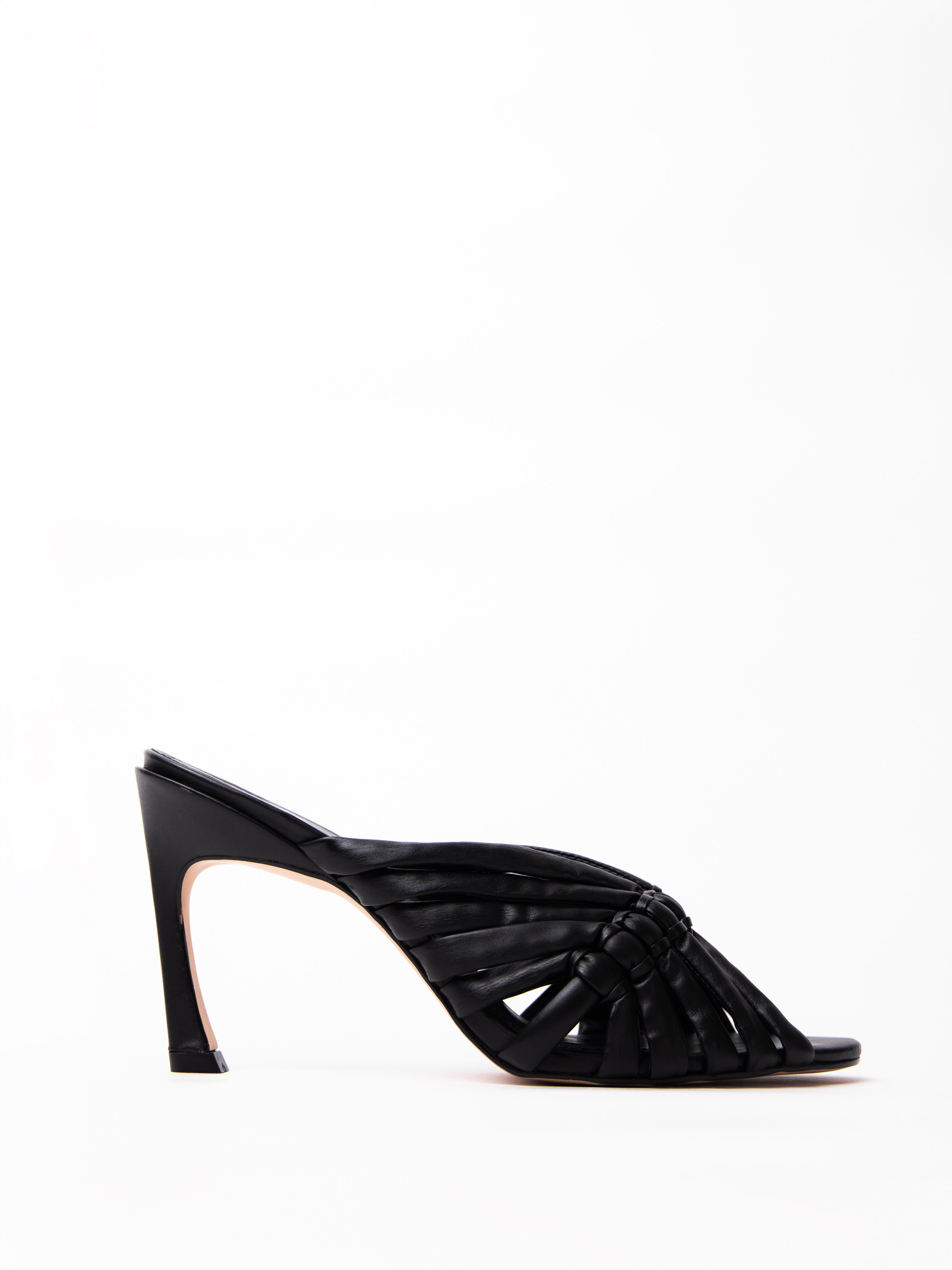 Zapato Coralie Cuero Napa Negro